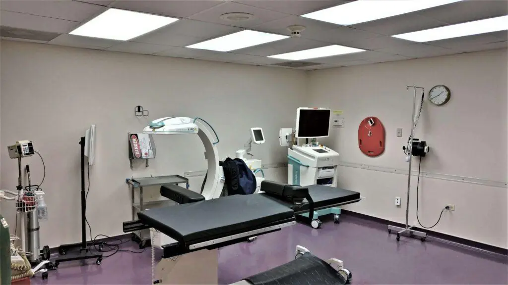 Medical Office - Surgical Center For Sale Roosevelt Rd Glen Ellyn 8