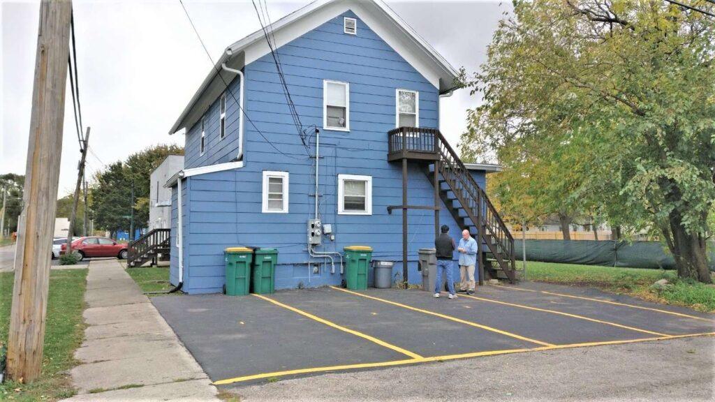 IMG 20201016 125445 - Fully Occupied Multifamily Property Plus Commercial Unit Joliet IL