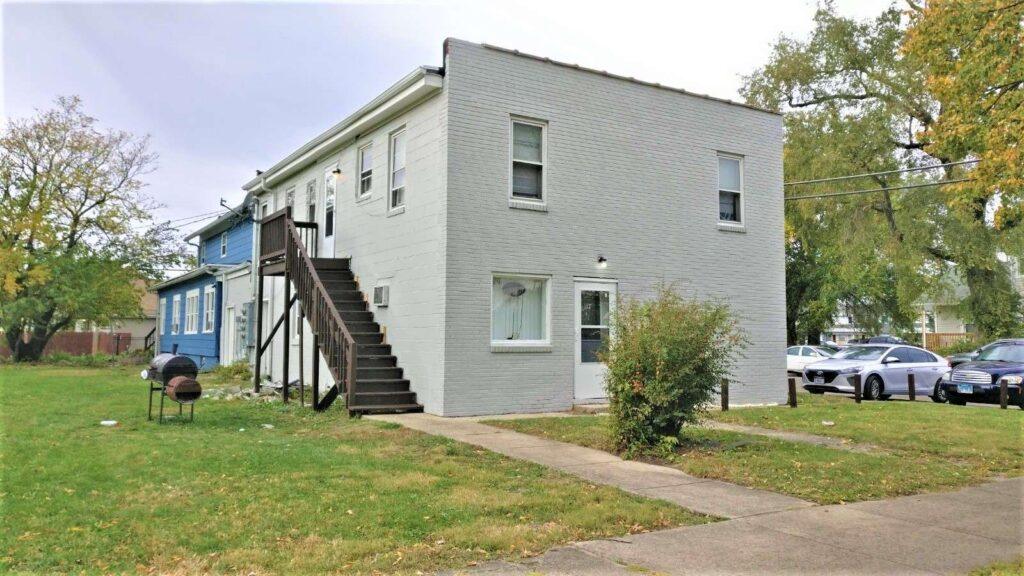 IMG 20201016 125734 - Fully Occupied Multifamily Property Plus Commercial Unit Joliet IL