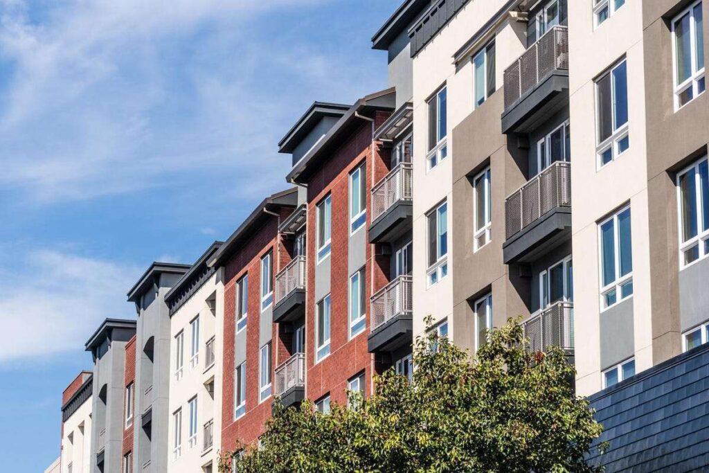 Chicago Multifamily Brokerage