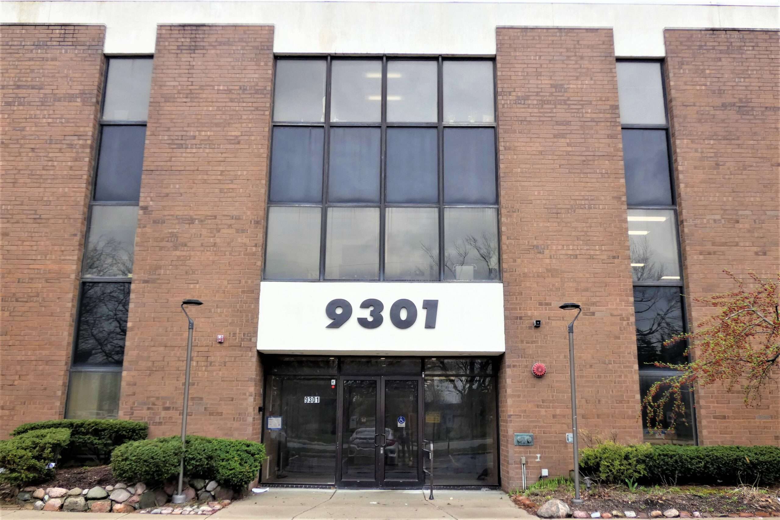Golf Sumac Medical Offices | 9301 Golf Rd, Des Plaines | 35,245 SF