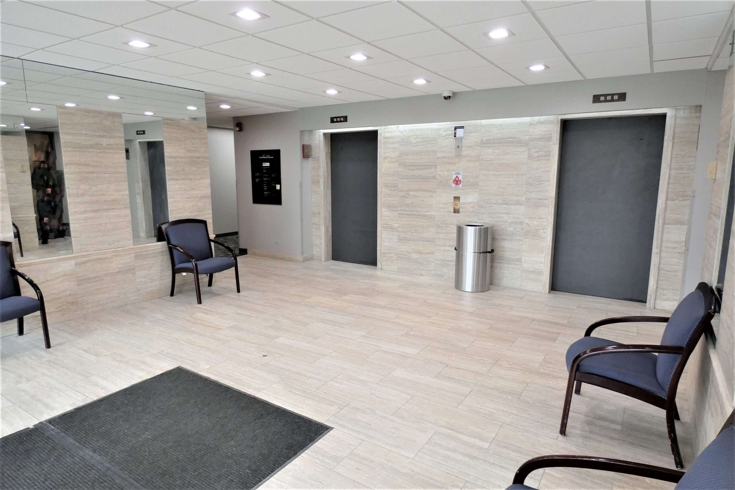 Golf Sumac Medical Offices | 9301 Golf Rd, Des Plaines | 35,245 SF