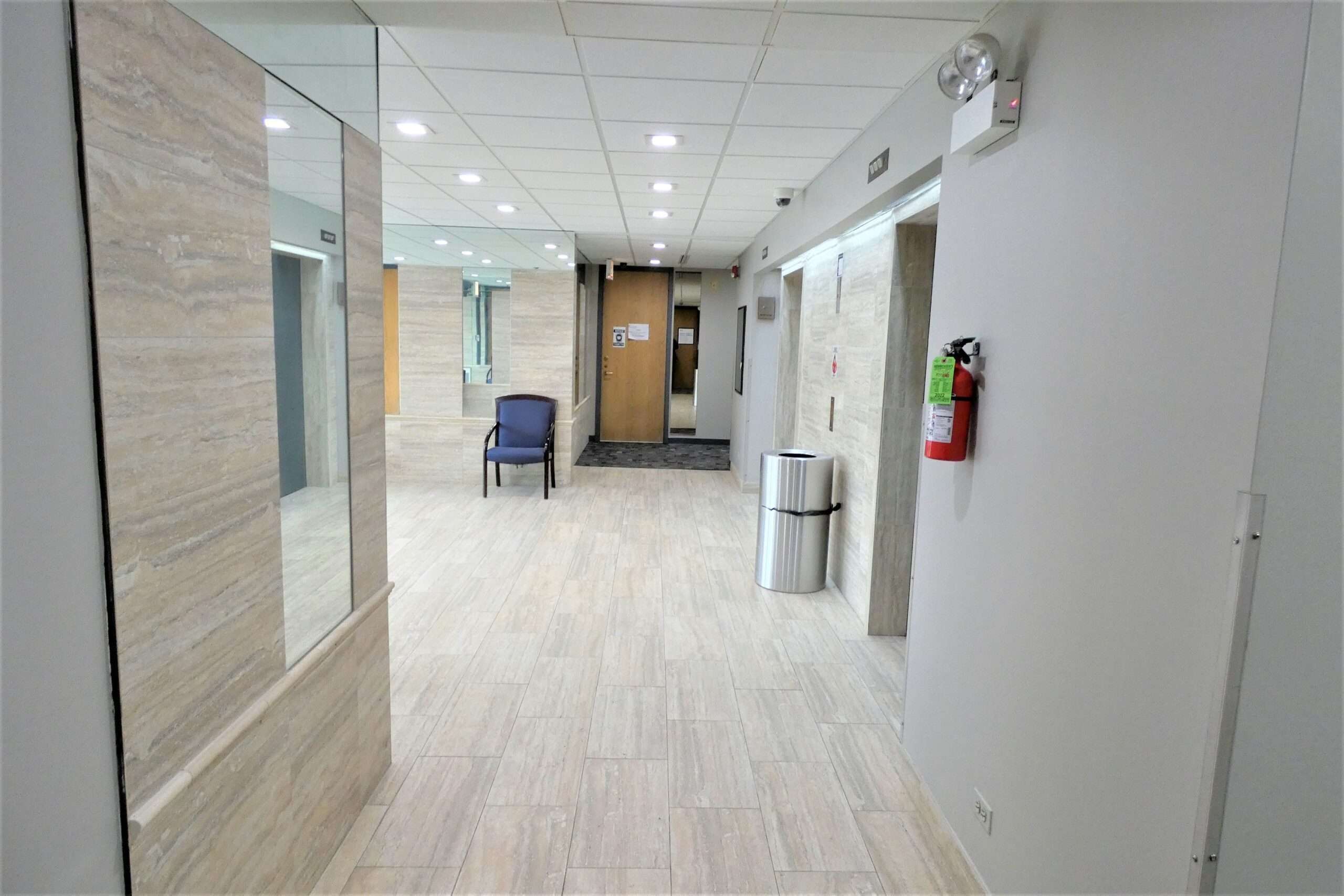 Golf Sumac Medical Offices | 9301 Golf Rd, Des Plaines | 35,245 SF