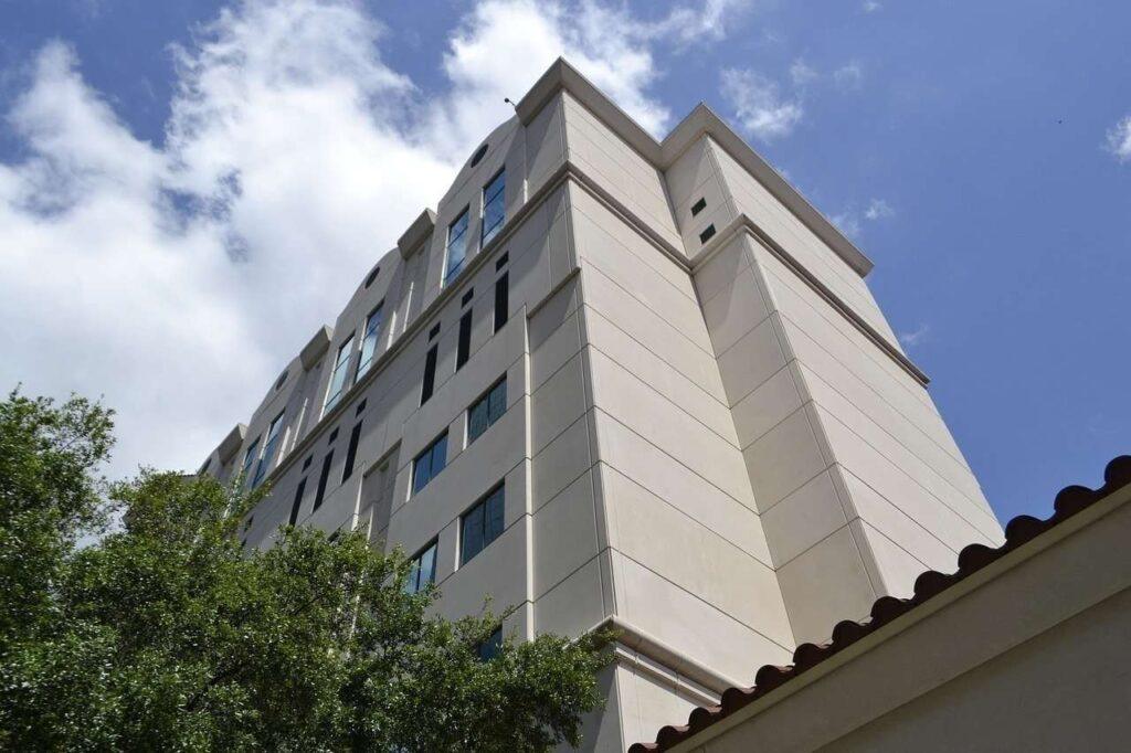 medical school 3322123 1280 - Steady Fundamentals, Stability Highlight Medical Office Sector