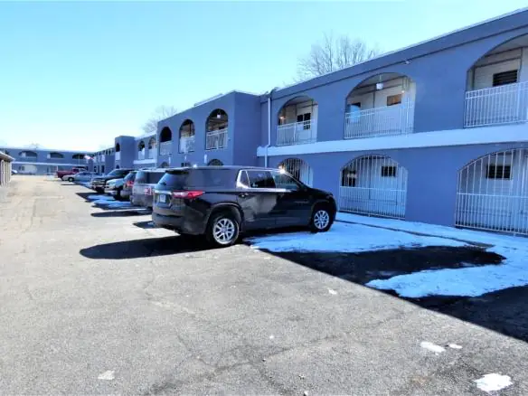 1231 N Galena Ave Dixon | 21-Unit Multifamily 32