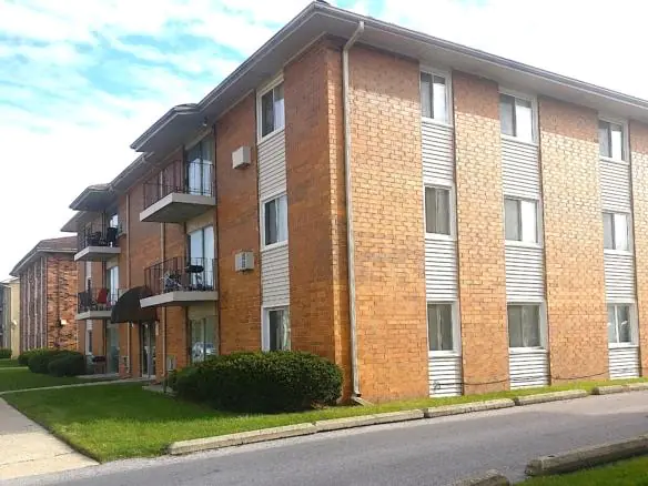 1900 Broadway St Blue Island | 84-Unit Multifamily 4