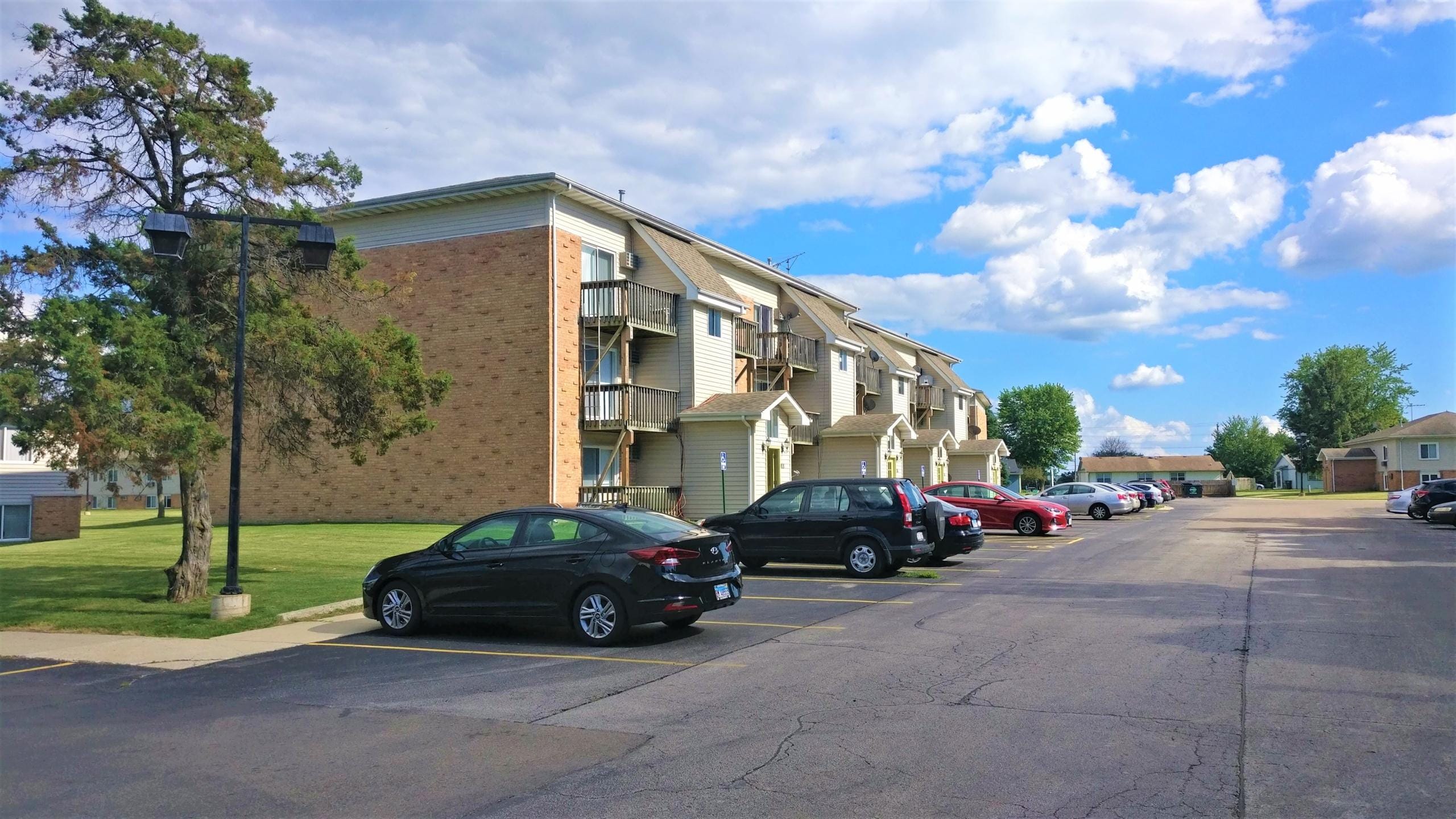 834 Victoria Dr Montgomery | 152-Unit Multifamily