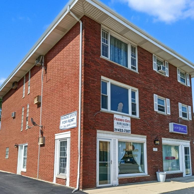 9250 S Kedzie Ave Evergreen Park | 6-Unit Multifamily Mixed-Use – CREConsult Chicago Multifamily