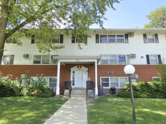 1015 - 1025 N Farnsworth Ave Aurora | 24-Unit Multifamily 16