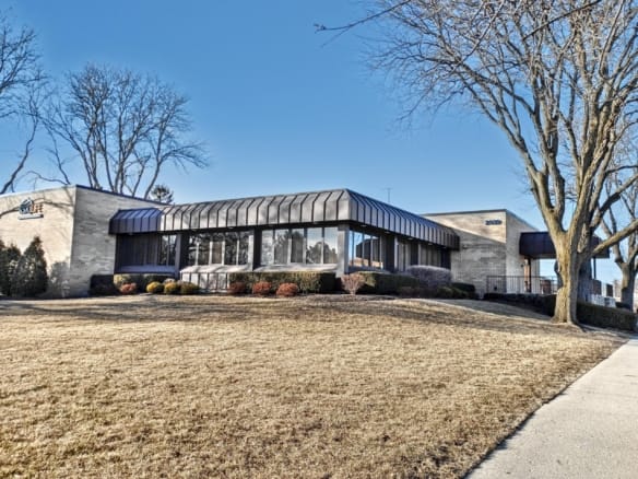 2439 Glenwood Ave | 9,410 SF Office | Joliet, IL 4