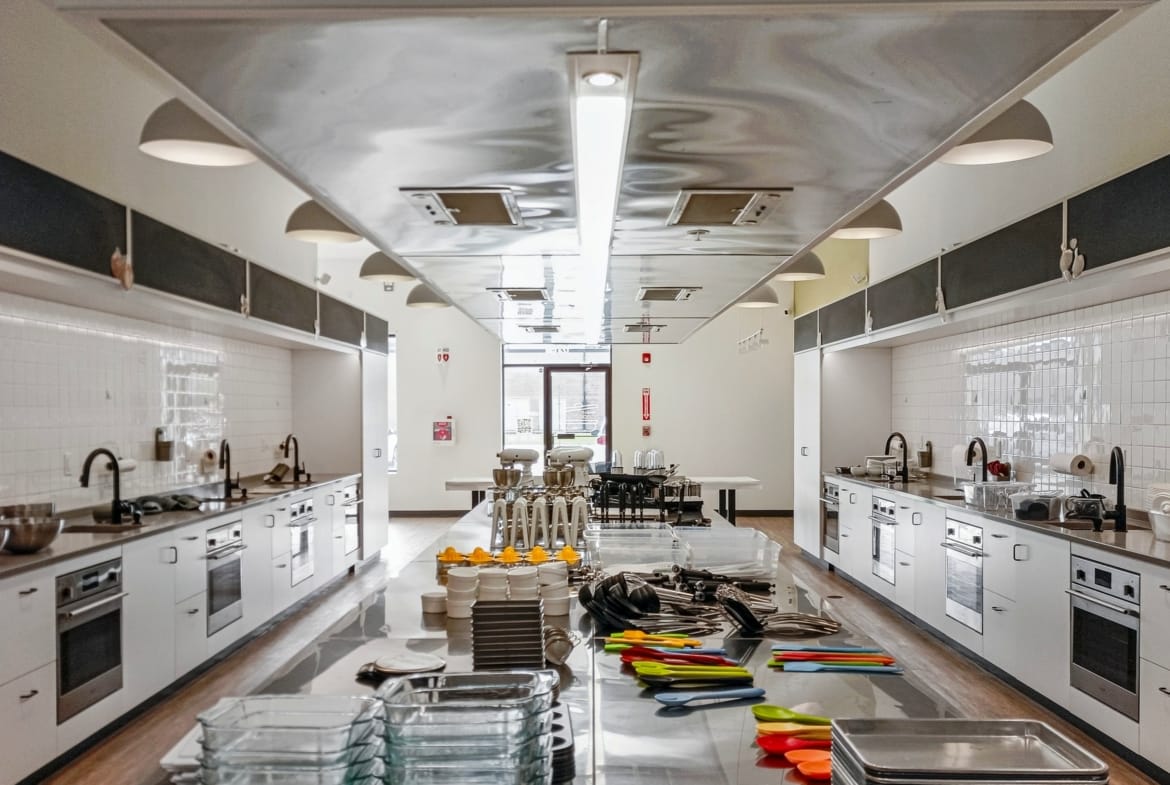 12315 Rhea Drive Suite B, Plainfield commercial space